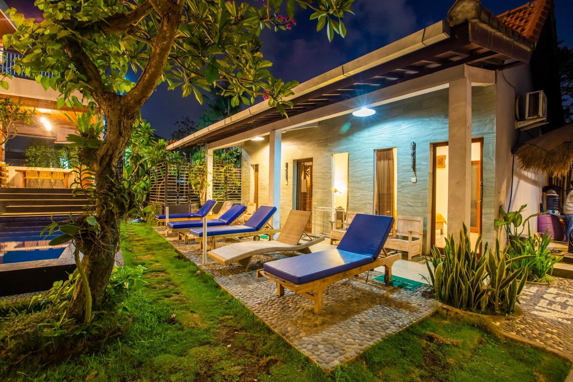 The Nest Canggu Exteriör bild
