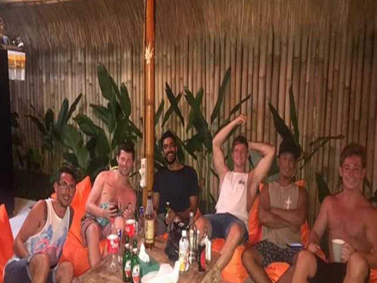The Nest Canggu Exteriör bild